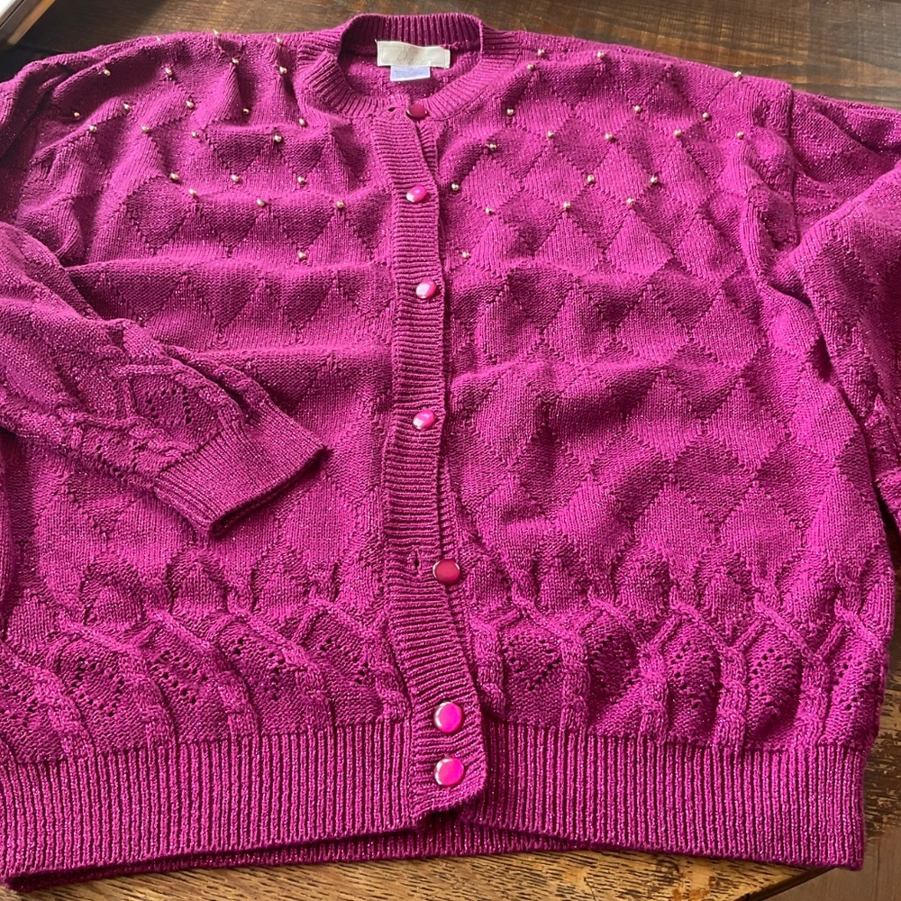 EATONS PETITE    VINTAGE    Hot Pink sweater  size LARGE RETIRED - Picture 10 of 10